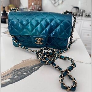 Chanel classic mini in mermaid color 🧜‍♀️